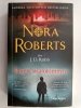 ŚMIERĆ WIAROŁOMNYM - Nora Roberts